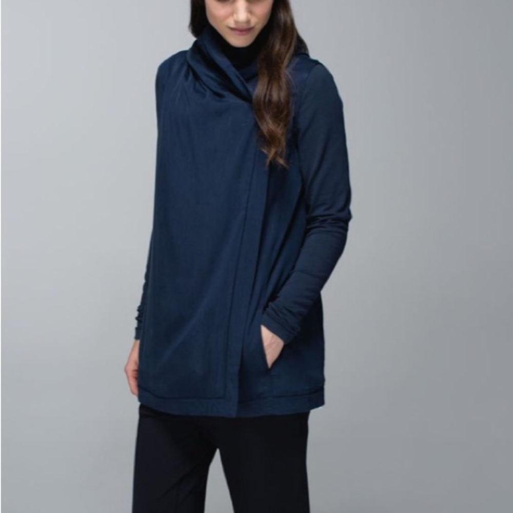 Lululemon Blissed Out Wrap Inkwell Blue Cardigan Wrap - Picture 3 of 16